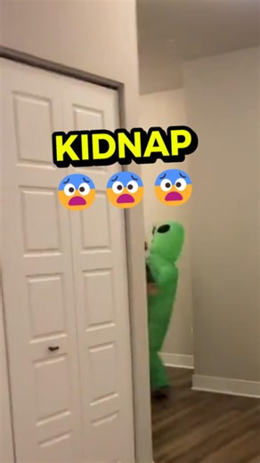 Watch This Kid’s Alien Abduction Acting – Hollywood’s Next Star | Moments Media