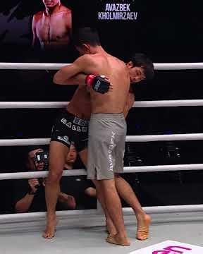 SPECTACULAR 👑 Avazbek Kholmirzaev made history when he overcame Yuya Wakamatsu at ONE SAMURAI 1! 🔥