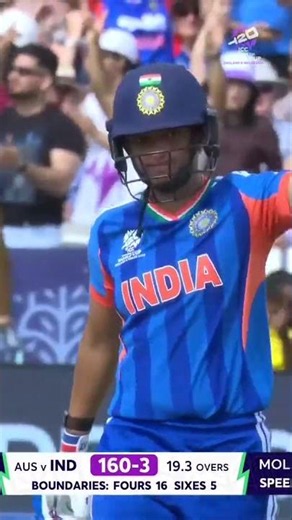 Harmanpreet Kaur turned it up for India with an attacking half-century 🫡 #T20WorldCup