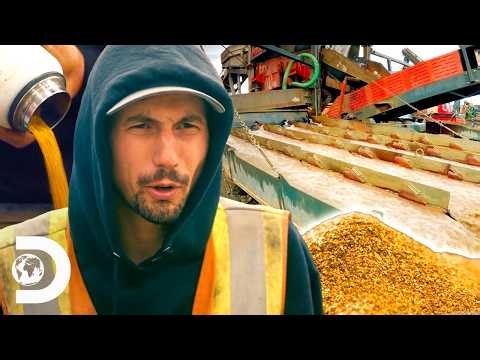 Parker Schnabel Makes A $1 Million Gamble By Shutting Down The Golden Mile | Gold Rush
