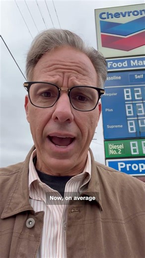 US gas prices hit $4 a gallon