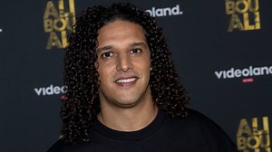 Video | Ali B reageert in videoboodschap op overval: 'Het gaat goed'