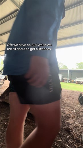 Ryan R (@ryan.r759)’s videos with Oh Shit I'm Fucked - Small Town Alien