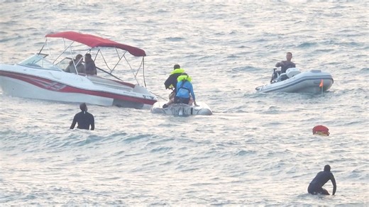 'Response was amazing': Good Samaritans rescue two after boat capsizes in Lake Michigan