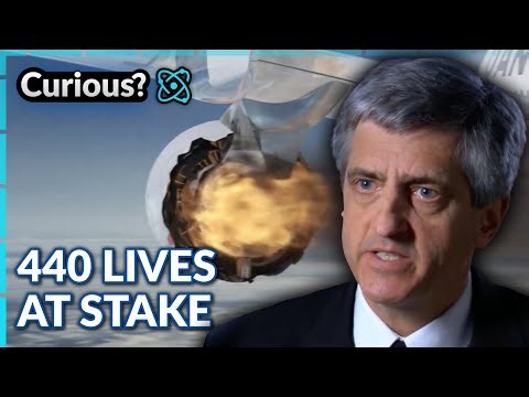 Qantas Flight 32 A380 Engine Explodes Over Singapore | Mayday: Air Disaster