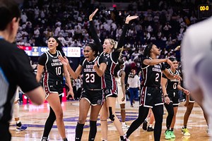 No. 1 South Carolina escapes No. 9 LSU in top-10 matchup