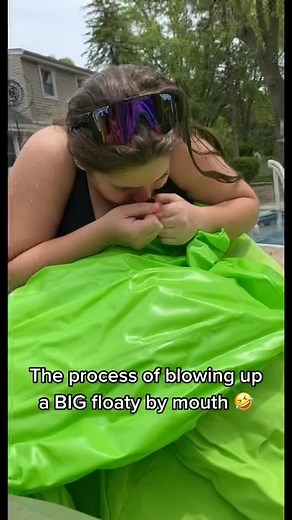Inflatable Pool Floats: Blowing Them Up the Fun Way!