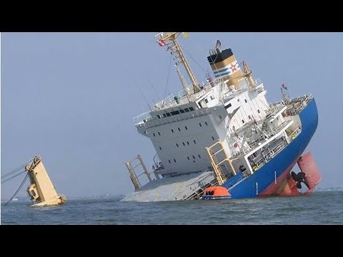 10 sinking ships caught on camera || sinking ships | ships sinking | jhadu wala billionaire #sink
