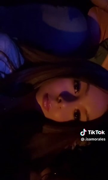 isabella (@.isamorales)’s videos with original sound - van9shed audios