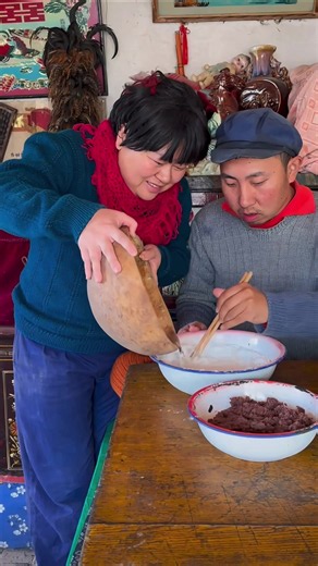 Country Crafts & Mini Vlogs: Logging, Travel, and Cooking