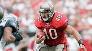WATCH: Highlights of Super Bowl Champion Mike Alstott