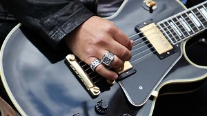 How to Use Drop B Tuning on Heavy Metal Guitar