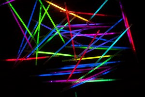 How Do Glowsticks Work?