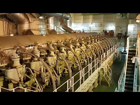 Worlds largest ship engine - 14 Cylinder - 14RT Flex96C Tier II