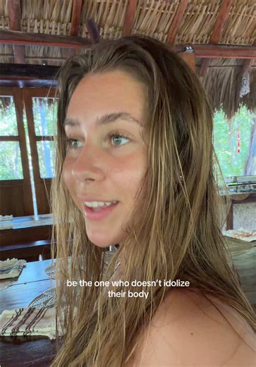 It’s hard to let go of idolizing physiques because of today’s world, but your energy is so much more than your body #relatable #reality #bodyimage #bodyimagehealing #women