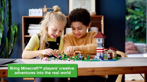 LEGO Minecraft The Crafting Box 3.0 21161 Minecraft Brick Construction Toy and Minifigures, Castle and Farm Building Set, Great Gift for Minecraft Players Aged 8 and up (564 Pieces)