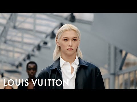 Felix at the Women’s Fall-Winter 2024 Show in Paris| LOUIS VUITTON