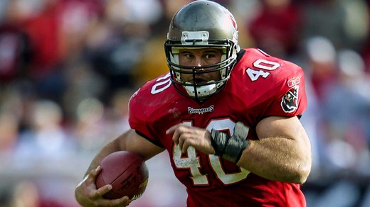 The last legendary fullback? Tampa Bay Buccaneers great Mike Alstott relives his iconic career! (via NFL Throwback) | NFL