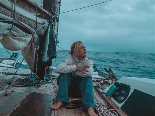 WOMEN & THE WIND: Three Women Versus the Atlantic on a Very Basic Boat - Wave Train