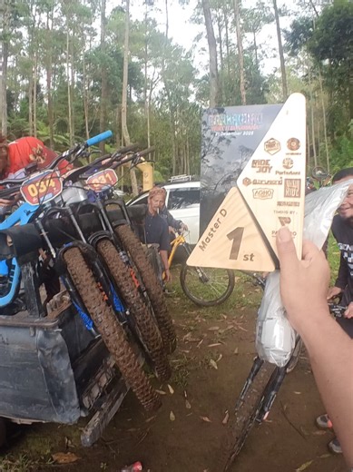Membalas @nesyaalif09 thank to @whydoiride_official @rideandjoy.id @genethics.id dan semua yg terlibat di acara event Gobarduro sukawana #gobarduro #sukawana #mtb #enduromtb #omrons