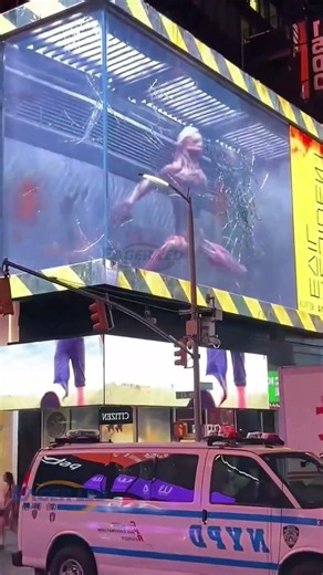 Outdoor glasses-free 3D in Ohio.#eagerled #leddisplay #ledscreen