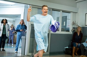 Recap: Harry's back on Earth and kidnapping an octopus in SYFY's 'Resident Alien' Season 2 premiere