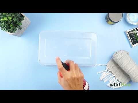How to Clean Clear Plastic