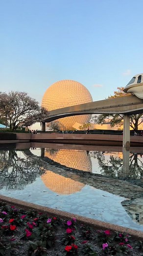 Exploring the History of Walt Disney World Monorail