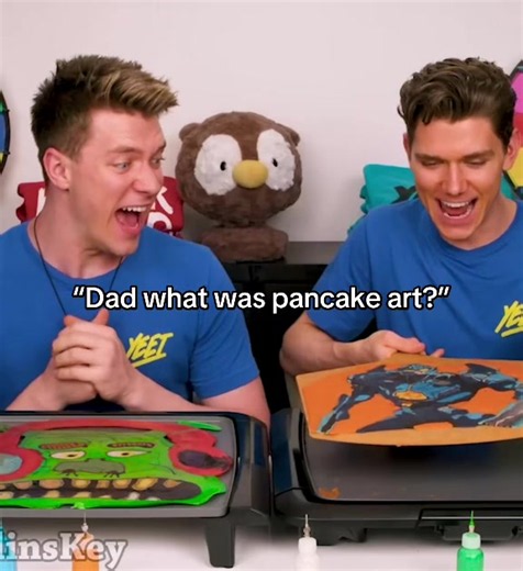 Pancake Art: How Devan & Collins Key Make Pancake Art