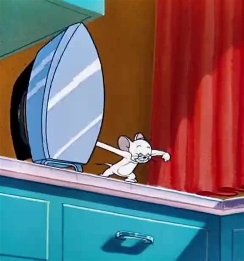 ##jerry #fyp #foryou #tomandjerry #funny #thecatandthemouse #childhoodaanimation #carrtoonnetwork #animation #cartoonclips2026