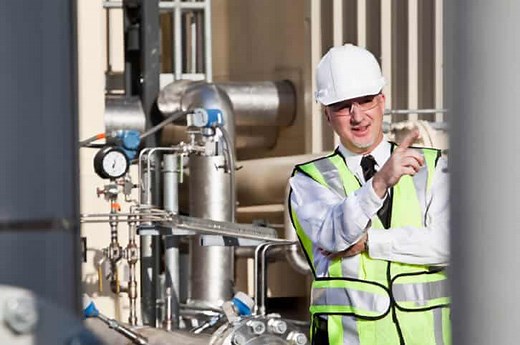 What is a Process Engineer? What do they do and how do you become one? - GetReskilled