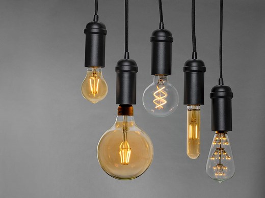 Light Bulb Buying Guide: Wattage, Lumens, and More