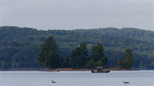 Trump tweets about duck boat capsizing near Branson: 'Such a tragedy'