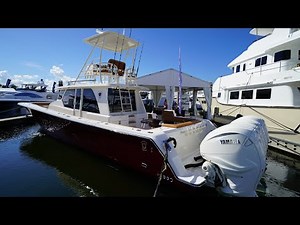 Super Center Console Yachts at Flibs 2019(Gulfstream 52')