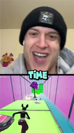 What would u do if a alien landed in your yard🤔