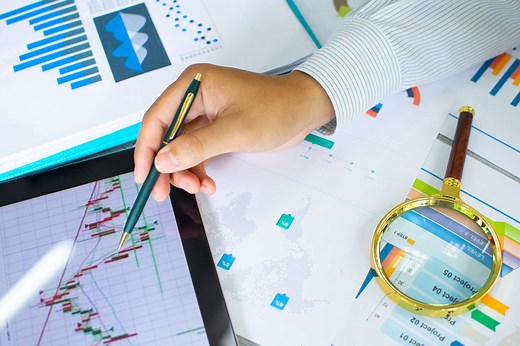 Quantitative Analysis in Finance: Techniques, Applications, and Benefits