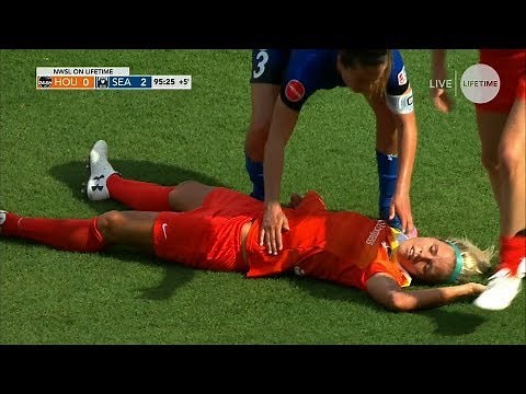 SOCCER PLAYER COLLAPSES ON THE FIELD!!!