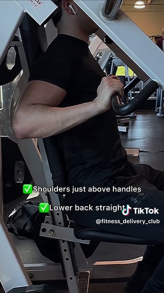 Effective Upper Chest Workout Using Incline Machine Press