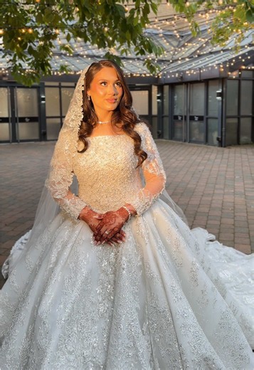 Luxury wedding content creator tips for bridal shoots