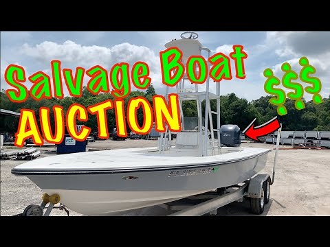 I BOUGHT A FLOODED FLATS BOAT FROM COPART SALVAGE AUCTION | 21FT Maverick Master Angler