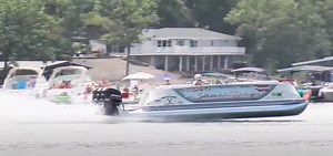 What is the Fastest Pontoon Boat in the World? - Pontooners