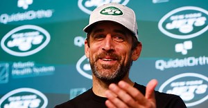 Steelers' Cam Heyward roasts Aaron Rodgers workout photo