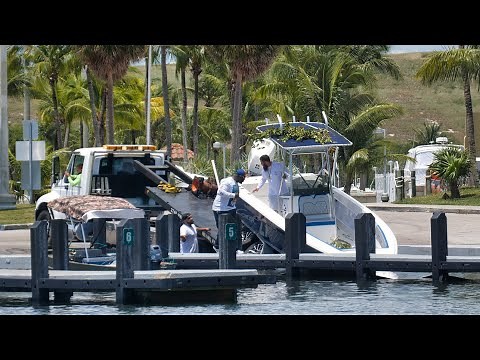 Worst Boat Ramp Decision I've Seen ! (Chit Show)