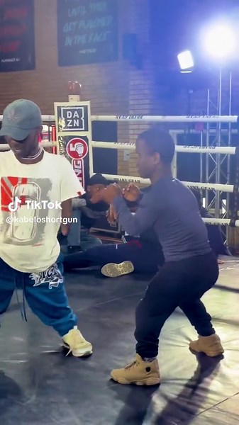 Hilarious Boxing Fails That Will Make You Laugh