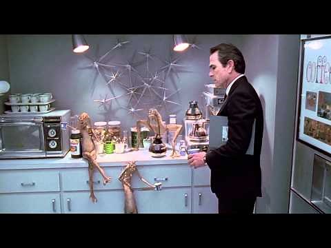 Men In Black I (1997) - The Worm Guys