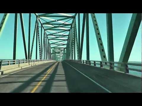 Astoria-Megler Bridge to OREGON (Driving across)