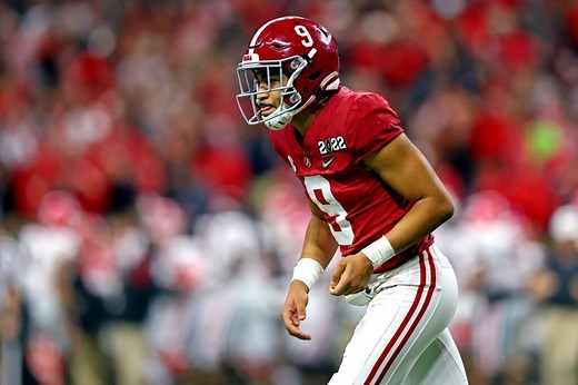 College football live streams: How to watch CFB games for free and more (Updated 2022)