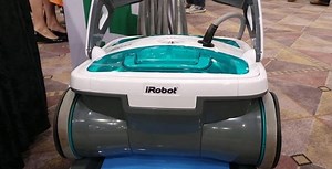 iRobot Looj 330 And Mirra 530 Hands-On: Gutter And Pool Cleaning Made Fun - SlashGear