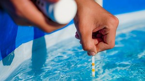 Look out for signs of pool chemical injuries this summer swimming season