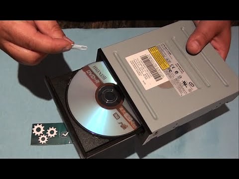 how to manually open a dvd and a cd player with a paper clip without power